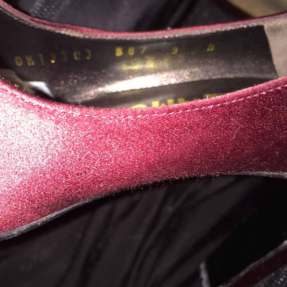 Salvatore Ferragamo Burgundy Satin Heels Pump Size 9 Wedding Luxury - Picture 8 of 8